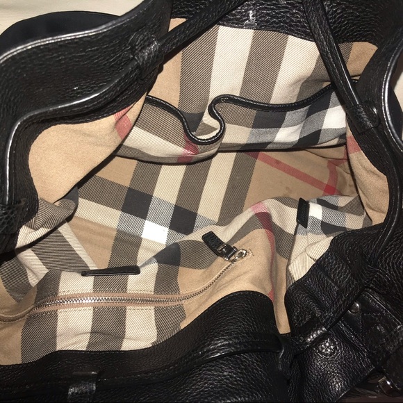 Authenticated Burberry black leather bag - Picture 7 of 11